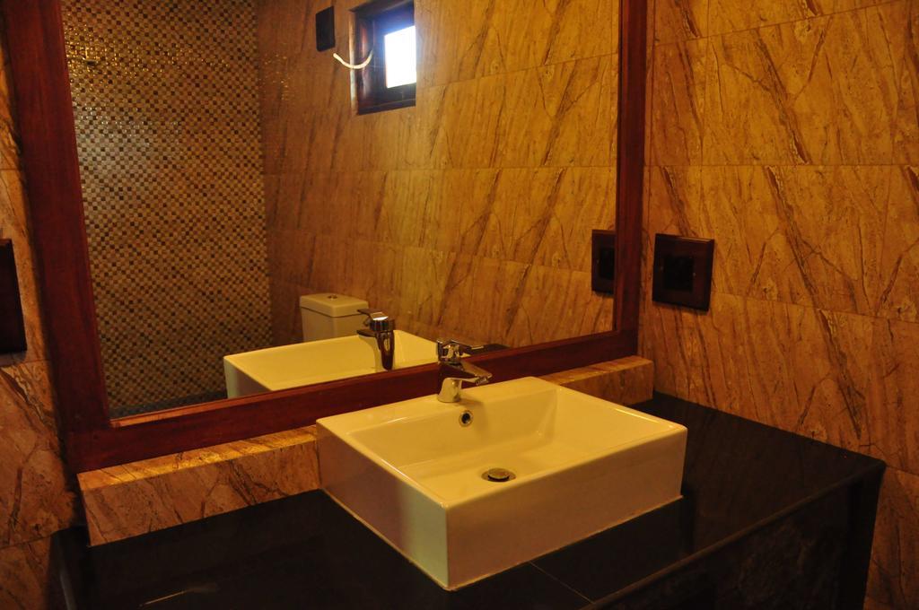 Asantha Guest House Unawatuna Room photo
