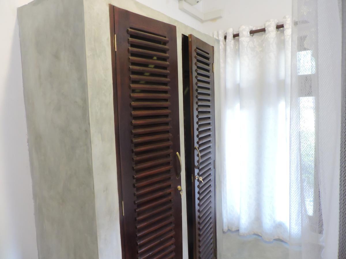 Asantha Guest House Unawatuna Exterior photo