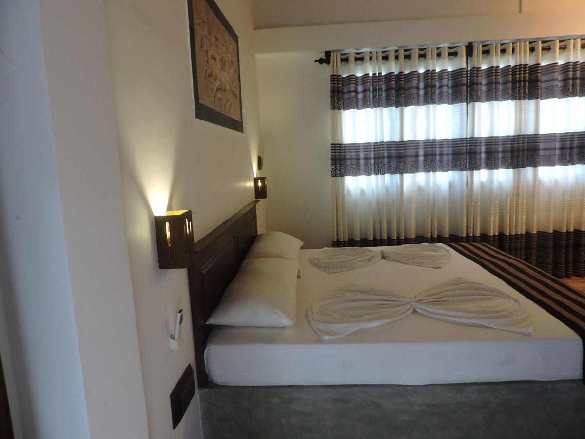 Asantha Guest House Unawatuna Exterior photo